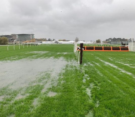 Cheltenham Saturday meeting awaits inspection Cheltenham Saturday meeting awaits inspection