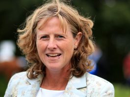 Trainer Amanda Perrett - Img Twitter