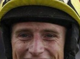 BOXING DAY KO AS MONTE CRISTO WINS AT 25-1 Monte Cristo 25-1 fromthehorsesmouth.info tip ridden by Daryl Jacob.