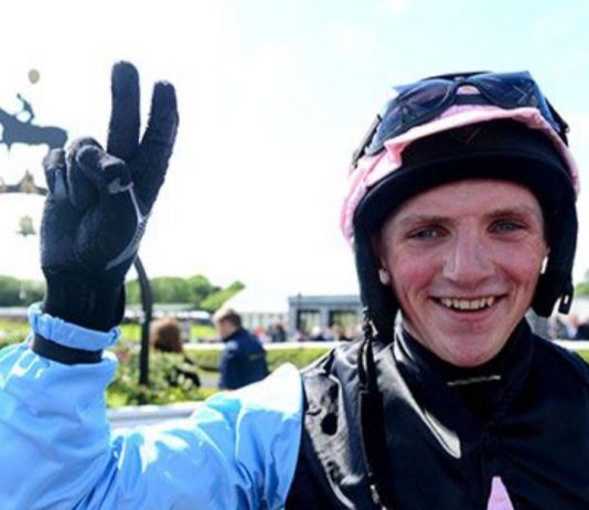 Young Dev – tipped by fromthehorsesmouth.info – touched 499-1 on Betfair – in Navan Handicap Chase win! Hugh Morgan rode Young Dev - tipped by fromthehorsesmouth.info - 499-1 in running on Betfair - having broke a stirrup.