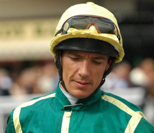 Dettori-Palace Pier fromthehorsesmouth.info tip wins Newbury Al Shaqab Lockinge Stakes Frankie Dettori rode Palace Pier to victory in Newbury Al Shaqab Lockinge Stakes.