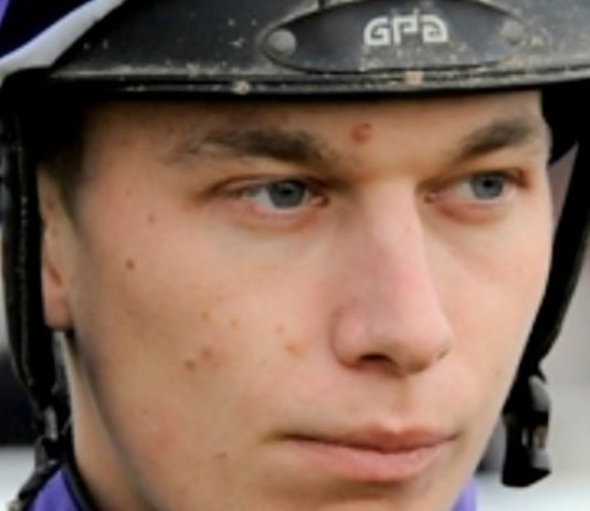 Racing Saturday MUSSELBURGH WOLVERHAMPTON Luke Morris: fromthehorsesmouth.info Wolverhampton tips.