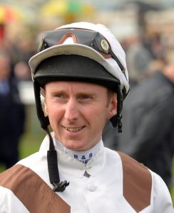 Martin Dwyer rode Pyledriver to victory at Lingfield