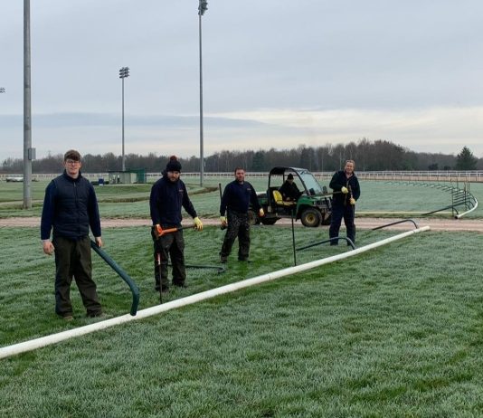 Southwell fromthehorsesmouth.info 35-1 treble Staff at Southwell Racecourse