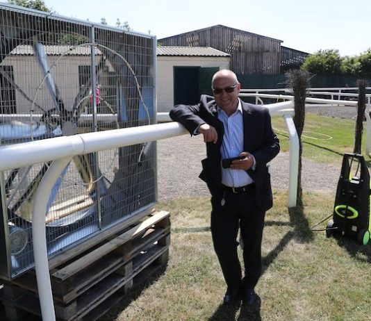 White Willow fromthehorsesmouth.info 17th winning tip! Richard Fahey: White Willow fromthehorsesmouth.info 17th winner on Saturday.