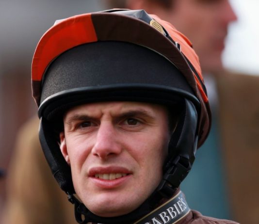 Golden Gift completes fromthehorsesmouth.info 81-1 accumulator