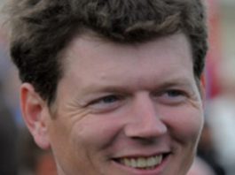 Discomatic completes fromthehorsesmouth.info £25,509 Goliath Andrew Balding trained Discomatic completed fromthehorsesmouth.info £25,509 Goliath.