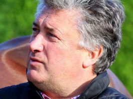 Paul Nicholls saddles Grand Sancy (1.50) Newbury.