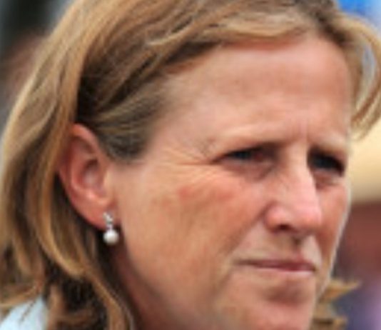 Amanda Perrett saddled Rebel Territory to Goodwood win.
