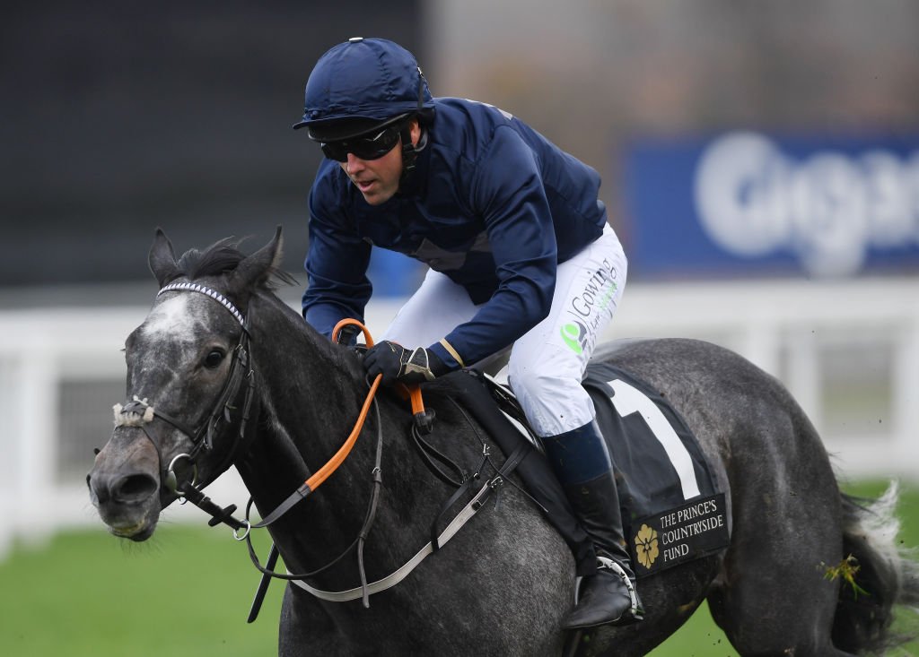 In November 2017, Owen rode Calder Prince at Ascot, finishing second