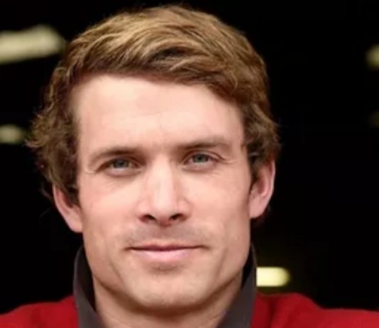 Sam Thomas saddled Good Risk At All to Ascot win.