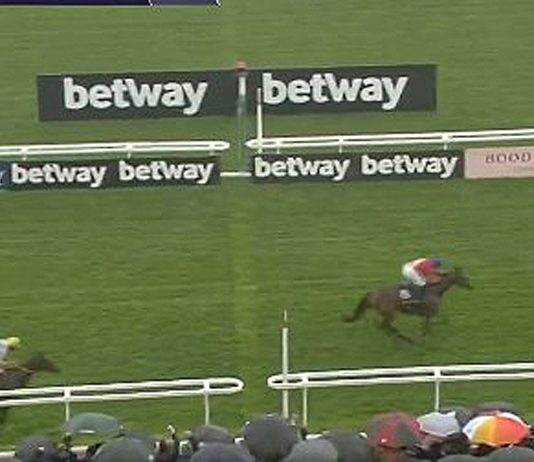 Sir Gerhard lands Grade 1 Ballymore Novices Hurdle Sir Gerhard lands Grade 1 Ballymore Novices Hurdle